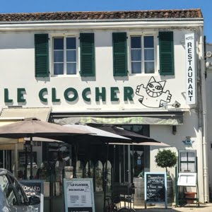 The front of Le Clocher restaurant in Ars en Ré