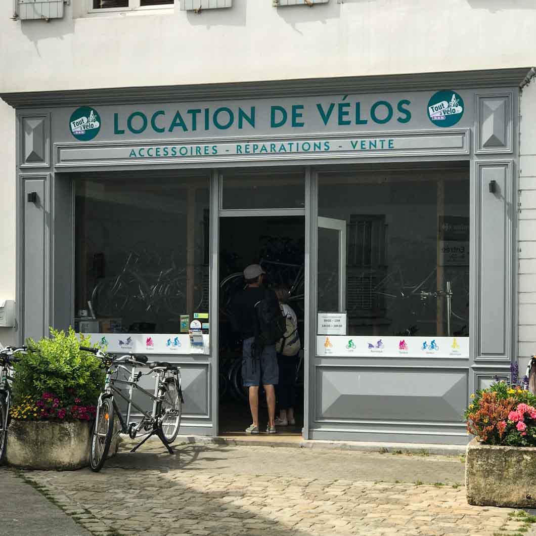 Tout à vélo, cycle hire shop in La Flotte