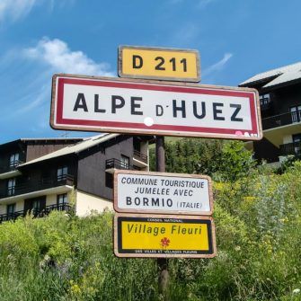 Alpe d'Huez sign