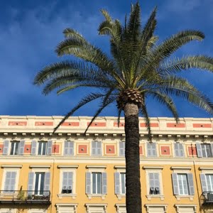 Belle Epoch architecture in Nice