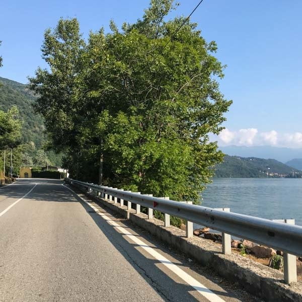 Road around Lake Lugano