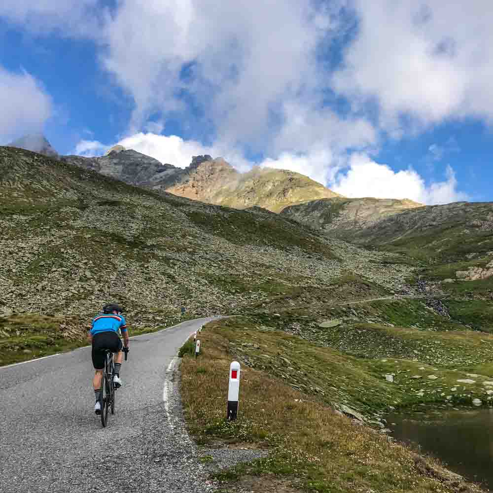 Guide to cycling Passo di Gavia, Italy GPX, map & tips Guide to cycling Passo di Gavia, Italy GPX, map & tips