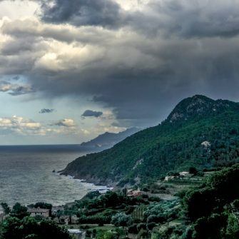 View over the Serra Tramuntana coastline from the Ma-10 on the Mallorca 312 route