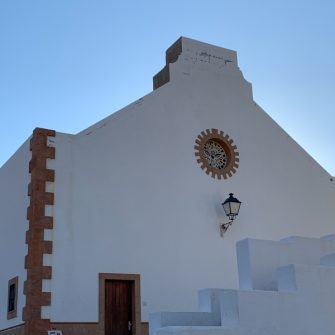Church in Ayagaures, Gran Canaria cycling route